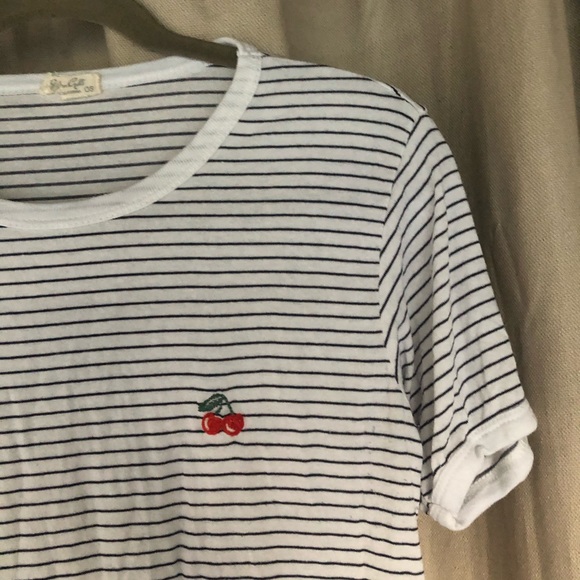Brandy Melville Nadine Striped Cherry Tee - Picture 4 of 7